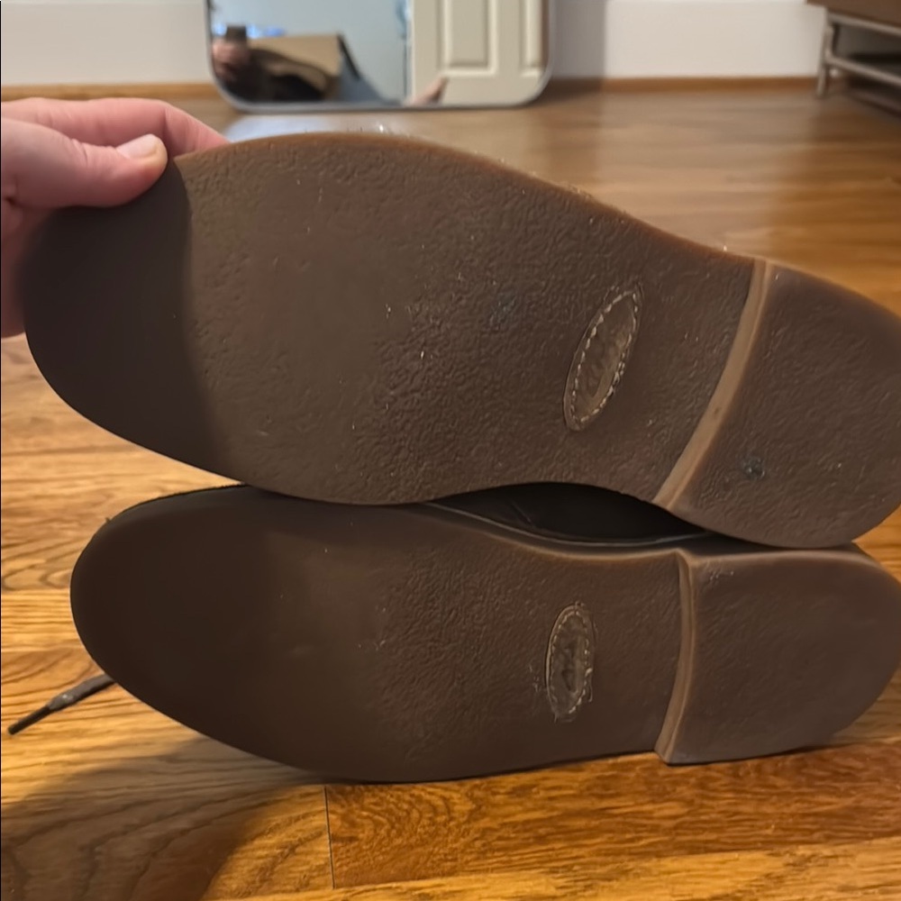 Clark’s Size 11.5 Brown Suede Chukka Boots with Rubber Sole - Picture 2 of 3